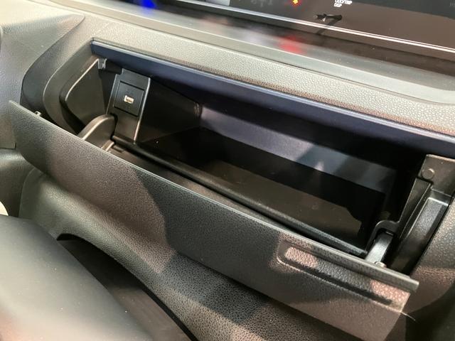 タントカスタムＲＳ　ターボ　両側電動スライドドア　届出済未使用車衝突被害軽減ブレーキ　スマアシ　コーナーセンサー　ターボ　ＬＥＤ　スマートキー　両側電動スライドドア　前席シートヒーター　オートエアコン　ナビ取付時用バックカメラ　オートライト　エコアイドル（滋賀県）の中古車