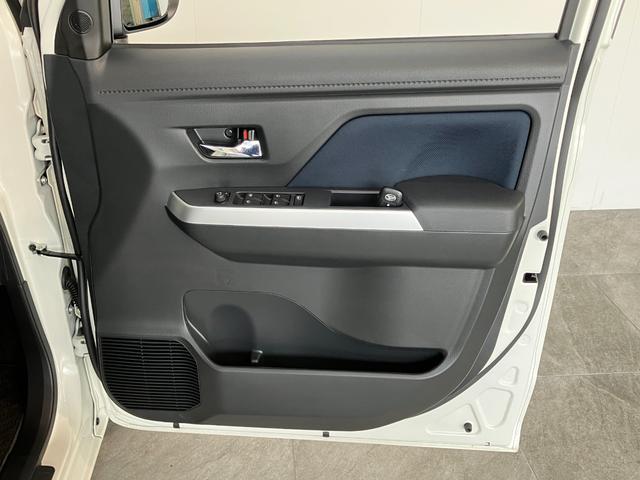 トールカスタムＧ　９型ディスプレイオーディオ　クルーズコントロール衝突被害軽減ブレーキ　コーナーセンサー　９インチディスプレイオーディオ　フルセグ　Ｂｌｕｅｔｏｏｔｈ　Ｂカメラ　クルーズコントロール　両側電動スライド　ＬＥＤ　オートライト　スマートキー　エコアイドル（滋賀県）の中古車