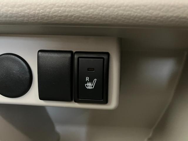 アルトラパンＸ　ワンセグナビ　バックカメラ　運転席シートヒーター　ＨＩＤ衝突被害軽減ブレーキ　ワンセグナビ　バックカメラ　ＥＴＣ車載器　運転席シートヒーター　ＨＩＤ　オートライト　オートエアコン　スマートキー　エコアイドル（滋賀県）の中古車
