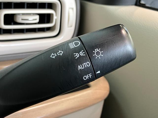 アルトラパンＸ　ワンセグナビ　バックカメラ　運転席シートヒーター　ＨＩＤ衝突被害軽減ブレーキ　ワンセグナビ　バックカメラ　ＥＴＣ車載器　運転席シートヒーター　ＨＩＤ　オートライト　オートエアコン　スマートキー　エコアイドル（滋賀県）の中古車