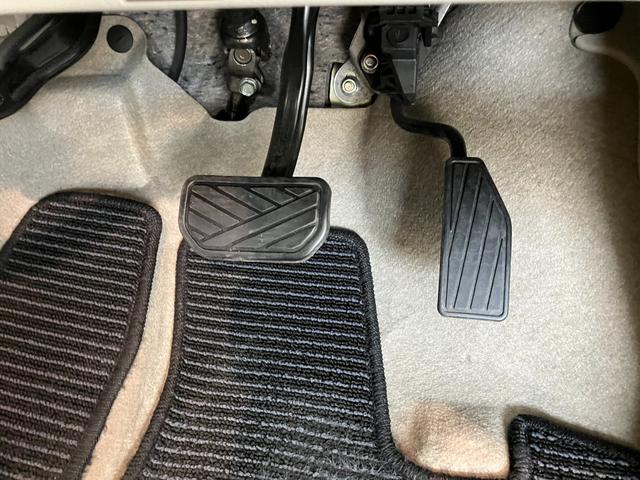 アルトラパンＸ　ワンセグナビ　バックカメラ　運転席シートヒーター　ＨＩＤ衝突被害軽減ブレーキ　ワンセグナビ　バックカメラ　ＥＴＣ車載器　運転席シートヒーター　ＨＩＤ　オートライト　オートエアコン　スマートキー　エコアイドル（滋賀県）の中古車