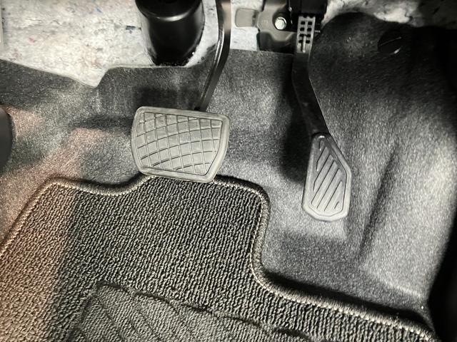 タントカスタムＸ　フルセグナビ　バックカメラ　前席シートヒーター衝突被害軽減ブレーキ　スマアシ　コーナーセンサー　ＬＥＤ　スマートキー　両側電動スライドドア　前席シートヒーター　オートエアコン　フルセグナビ　ＤＶＤ　Ｂｌｕｅｔｏｏｔｈ　ＵＳＢ　バックカメラ（滋賀県）の中古車