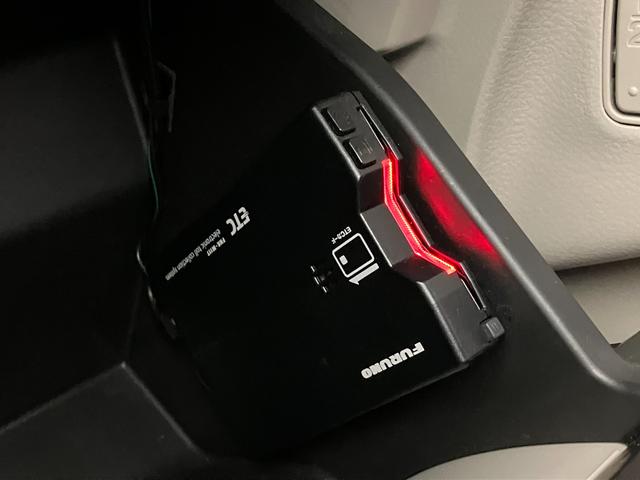 アルトラパンＦリミテッド　フルセグナビ　バックカメラ　前後ドラレコ衝突被害軽減ブレーキ　フルセグナビ　Ｂｌｕｅｔｏｏｔｈ　ＤＶＤ再生　バックカメラ　前後ドライブレコーダー　ＥＴＣ車載器　運転席シートヒーター　オートライト　ＨＩＤ　スマートキー　エコアイドル（滋賀県）の中古車