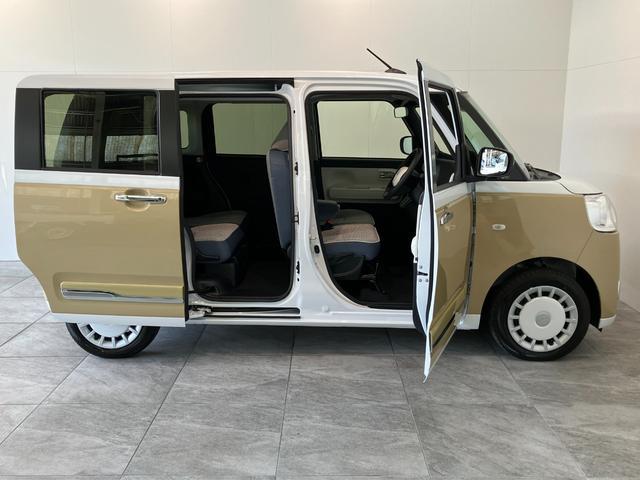 ムーヴキャンバスストライプスＧ　両側電動スライドドア　届出済未使用車衝突被害軽減ブレーキ　コーナーセンサー　バックカメラ（ナビ装着時用）　両側電動スライドドア　前席シートヒーター　電動パーキングブレーキ　ＬＥＤ　オートライト　オートエアコン　スマートキー　エコアイドル（滋賀県）の中古車