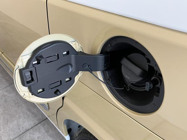 ムーヴキャンバスストライプスＧ　両側電動スライドドア　届出済未使用車衝突被害軽減ブレーキ　コーナーセンサー　バックカメラ（ナビ装着時用）　両側電動スライドドア　前席シートヒーター　電動パーキングブレーキ　ＬＥＤ　オートライト　オートエアコン　スマートキー　エコアイドル（滋賀県）の中古車