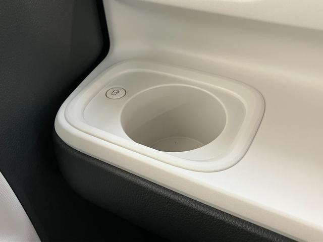 ムーヴキャンバスストライプスＧ　両側電動スライドドア　届出済未使用車衝突被害軽減ブレーキ　コーナーセンサー　バックカメラ（ナビ装着時用）　両側電動スライドドア　前席シートヒーター　電動パーキングブレーキ　ＬＥＤ　オートライト　オートエアコン　スマートキー　エコアイドル（滋賀県）の中古車