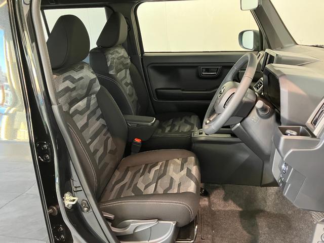 タフトＧターボ　ダーククロムベンチャー　クルコン　届出済未使用車衝突被害軽減ブレーキ　コーナーセンサー　ターボ　バックカメラ（ナビ装着時用）　前席シートヒーター　電動パーキング　クルーズコントロール　ＬＥＤ　オートライト　オートエアコン　スマートキー　エコアイドル（滋賀県）の中古車