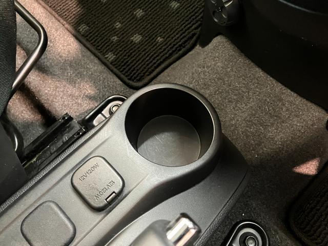 デミオ１３−スカイアクティブ　フルセグナビ　Ｂカメラ　車検整備付衝突被害軽減ブレーキ　フルセグナビ　ＤＶＤ再生　Ｂｌｕｅｔｏｏｔｈ　ＵＳＢ　バックカメラ　ＥＴＣ　オートライト　オートエアコン　スマートキー　電動格納式ドアミラー　エコアイドル（滋賀県）の中古車