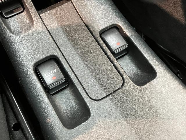 コペンエクスプレイＳ　５ＭＴ　フルセグナビ　ドラレコ　バックカメラ５ＭＴ　ターボ　ビルシュタイン製ショックアブソーバー　レカロシート　ＭＯＭＯ製ステアリング　フルセグナビ　バックカメラ　ＤＶＤ再生　Ｂｌｕｅｔｏｏｔｈ　ＵＳＢ　ドラレコ　ＬＥＤ　スマートキー（滋賀県）の中古車