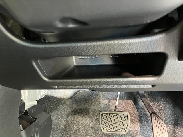 ムーヴキャンバスストライプスＧ　９型ディスプレイオーディオ　届出済未使用車衝突被害軽減ブレーキ　コーナーセンサー　ＬＥＤ　スマートキー　前席シートヒーター　両側電動スライドドア　９型ディスプレイオーディオ　バックカメラ　Ｂｌｕｅｔｏｏｔｈ　ＵＳＢ（滋賀県）の中古車