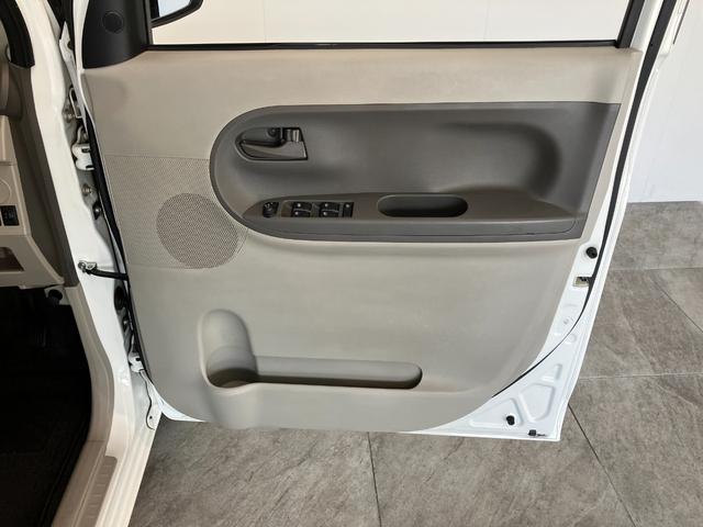 タントスローパー　フルセグナビ　両側スライドドア　車検整備付車いす乗降車　フルセグナビ　ＤＶＤ再生　Ｂｌｕｅｔｏｏｔｈ　ＵＳＢ　キーレス　電動格納式ドアミラー　マニュアルレベリング　マニュアルエアコン　エコアイドル　ウインチリモコン（滋賀県）の中古車