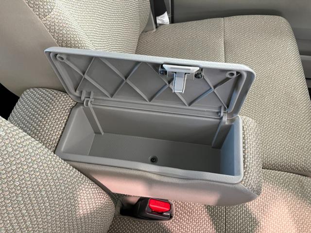 タントスローパー　フルセグナビ　両側スライドドア　車検整備付車いす乗降車　フルセグナビ　ＤＶＤ再生　Ｂｌｕｅｔｏｏｔｈ　ＵＳＢ　キーレス　電動格納式ドアミラー　マニュアルレベリング　マニュアルエアコン　エコアイドル　ウインチリモコン（滋賀県）の中古車