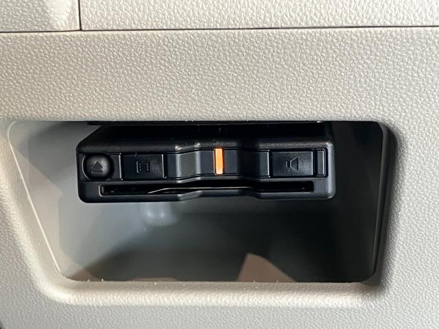 タントＸ　ＳＡ　ワンセグナビ　バックカメラ　左側電動スライドドア衝突被害軽減ブレーキ　スマアシ１　ワンセグナビ　Ｂｌｕｅｔｏｏｔｈ　ＵＳＢ　ＤＶＤ再生　バックカメラ　ドラレコ　ＥＴＣ　左側電動スライドドア　オートライト　スマートキー　エコアイドル（滋賀県）の中古車