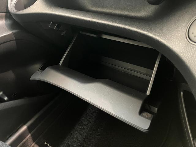 シエンタＸ　ワンセグナビ　バックカメラ　ドラレコ　ＥＴＣ　車検整備付衝突被害軽減ブレーキ　ワンセグナビ　バックカメラ　ドラレコ　ＥＴＣ　キーレスエントリー　左側電動スライドドア（滋賀県）の中古車