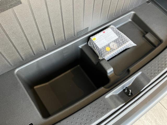 シエンタＸ　ワンセグナビ　バックカメラ　ドラレコ　ＥＴＣ　車検整備付衝突被害軽減ブレーキ　ワンセグナビ　バックカメラ　ドラレコ　ＥＴＣ　キーレスエントリー　左側電動スライドドア（滋賀県）の中古車
