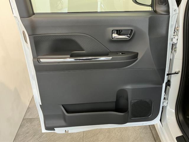 タントカスタムＸ　９型ディスプレイオーディオ　届出済未使用車衝突被害軽減ブレーキ　コーナーセンサー　９インチディスプレイオーディオ　フルセグ　Ｂｌｕｅｔｏｏｔｈ　ＵＳＢ　バックカメラ　両側電動スライドドア　前席シートヒーター　ＬＥＤ　オートエアコン（滋賀県）の中古車