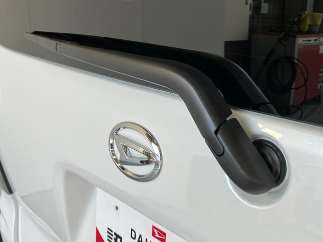 タントカスタムＸ　９型ディスプレイオーディオ　届出済未使用車衝突被害軽減ブレーキ　コーナーセンサー　９インチディスプレイオーディオ　フルセグ　Ｂｌｕｅｔｏｏｔｈ　ＵＳＢ　バックカメラ　両側電動スライドドア　前席シートヒーター　ＬＥＤ　オートエアコン（滋賀県）の中古車