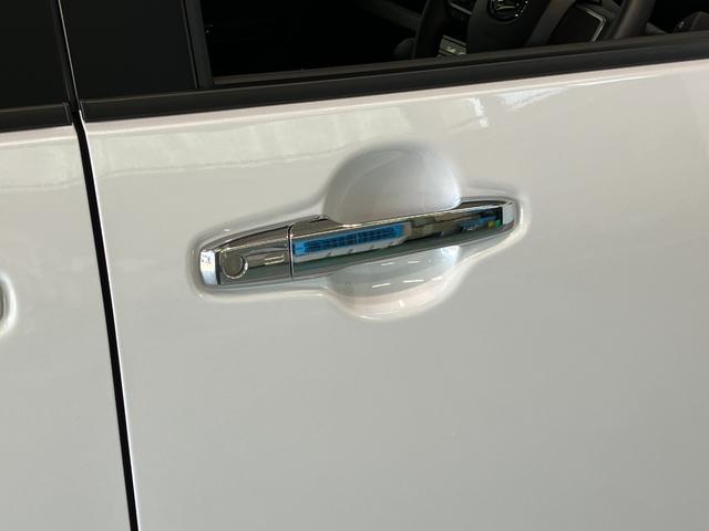 タントカスタムＸ　９型ディスプレイオーディオ　届出済未使用車衝突被害軽減ブレーキ　コーナーセンサー　９インチディスプレイオーディオ　フルセグ　Ｂｌｕｅｔｏｏｔｈ　ＵＳＢ　バックカメラ　両側電動スライドドア　前席シートヒーター　ＬＥＤ　オートエアコン（滋賀県）の中古車