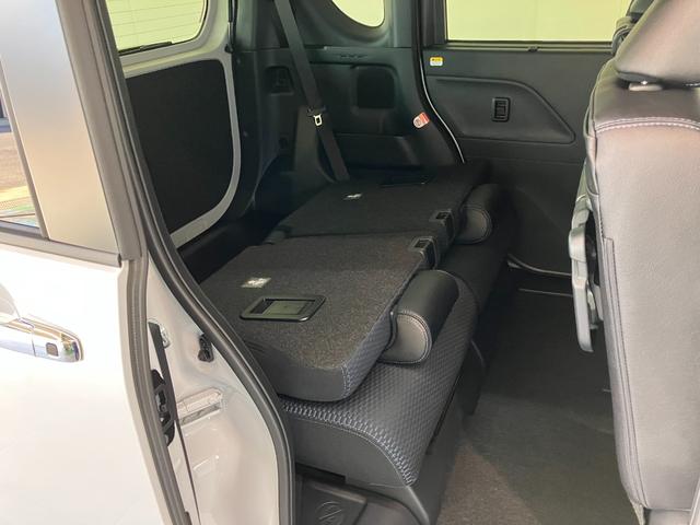 タントカスタムＸ　９型ディスプレイオーディオ　届出済未使用車衝突被害軽減ブレーキ　コーナーセンサー　９インチディスプレイオーディオ　フルセグ　Ｂｌｕｅｔｏｏｔｈ　ＵＳＢ　バックカメラ　両側電動スライドドア　前席シートヒーター　ＬＥＤ　オートエアコン（滋賀県）の中古車