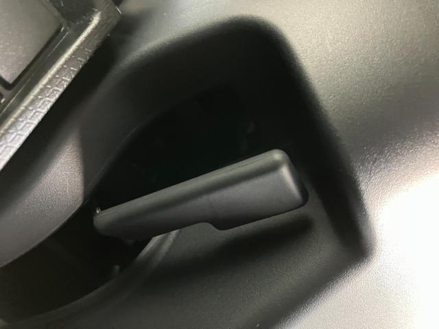 タントカスタムＸ　９型ディスプレイオーディオ　届出済未使用車衝突被害軽減ブレーキ　コーナーセンサー　９インチディスプレイオーディオ　フルセグ　Ｂｌｕｅｔｏｏｔｈ　ＵＳＢ　バックカメラ　両側電動スライドドア　前席シートヒーター　ＬＥＤ　オートエアコン（滋賀県）の中古車