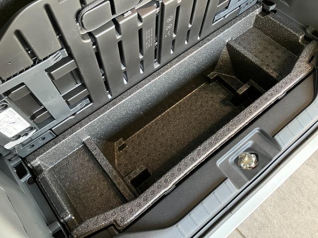 タントカスタムＸ　９型ディスプレイオーディオ　届出済未使用車衝突被害軽減ブレーキ　コーナーセンサー　９インチディスプレイオーディオ　フルセグ　Ｂｌｕｅｔｏｏｔｈ　ＵＳＢ　バックカメラ　両側電動スライドドア　前席シートヒーター　ＬＥＤ　オートエアコン（滋賀県）の中古車