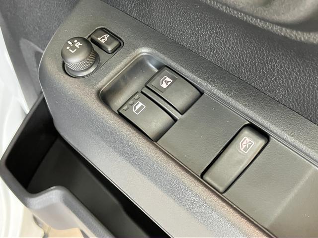 アトレーＲＳ　４ＷＤ　ターボ　両側電動スライドドア　届出済未使用車衝突被害軽減ブレーキ　コーナーセンサー　電子制御式４ＷＤ　ターボ　バックカメラ（ナビ装着時用）　両側電動スライドドア　クルーズコントロール　ＬＥＤ　オートライト　スマートキー　エコアイドル（滋賀県）の中古車