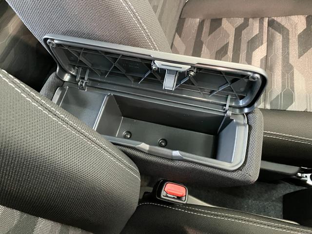 タフトG ダーククロムベンチャー クルコン 届出済未使用車衝突被害軽減ブレーキ コーナーセンサー バックカメラ(ナビ装着時用) 前席シートヒーター スカイフィールトップ LED レーダークルーズコントロール オートエアコン スマートキー エコアイドル(滋賀県)の中古車