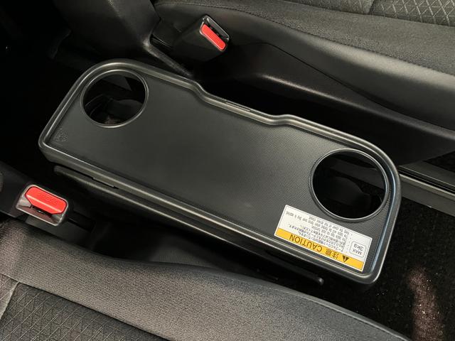 ノアＳ−Ｇ　１０型ナビ　Ｂカメラ　レーダークルコン　ＴＳＳ追突被害軽減ブレーキ　ＴＳＳ　コーナーセンサー　ＬＥＤ　スマートキー　左側電動スライドドア　１０型ナビ　Ｂｌｕｅｔｏｏｔｈ　ＵＳＢ　ドラレコ　レーダークルーズコントロール（滋賀県）の中古車