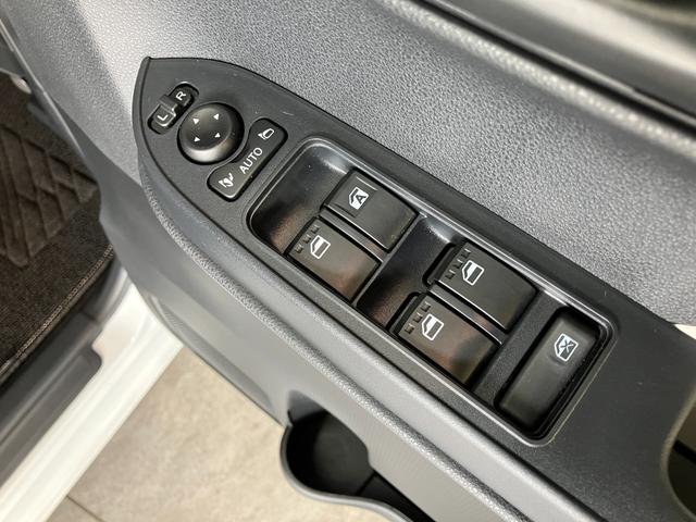 タントＸ　フルセグナビ　バックカメラ　ドラレコ　ＬＥＤヘッド衝突被害軽減ブレーキ　コーナーセンサー　フルセグナビ　Ｂｌｕｅｔｏｏｔｈ　ＤＶＤ再生　ＵＳＢ　バックカメラ　前後ドラレコ　左側電動スライドドア　前席シートヒーター　ＬＥＤ　オートライト　スマートキー（滋賀県）の中古車