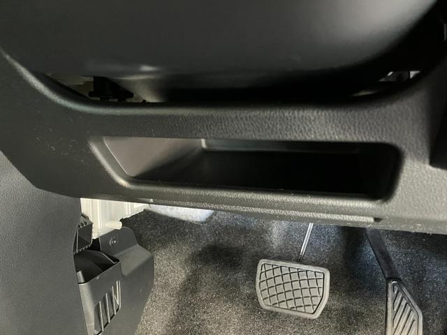 ムーヴキャンバスストライプスＧ　９型ディスプレイオーディオ　届出済未使用車衝突被害軽減ブレーキ　コーナーセンサー　９型ディスプレイオーディオ　バックカメラ　Ｂｌｕｅｔｏｏｔｈ　ＵＳＢ　両側電動スライドドア　前席シートヒーター　ＬＥＤ　ワイヤレス充電器（Ｑｉ）　エコアイドル（滋賀県）の中古車