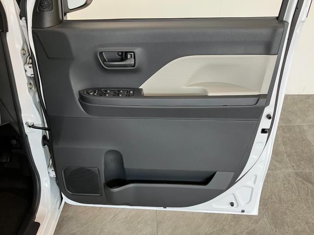 タントＸ　９型ディスプレイオーディオ　バックカメラ　届出済未使用車衝突被害軽減ブレーキ　コーナーセンサー　９型ディスプレイオーディオ　フルセグ　Ｂｌｕｅｔｏｏｔｈ　バックカメラ　前席シートヒーター　左側電動スライド　ＬＥＤ　オートライト　スマートキー　エコアイドル（滋賀県）の中古車