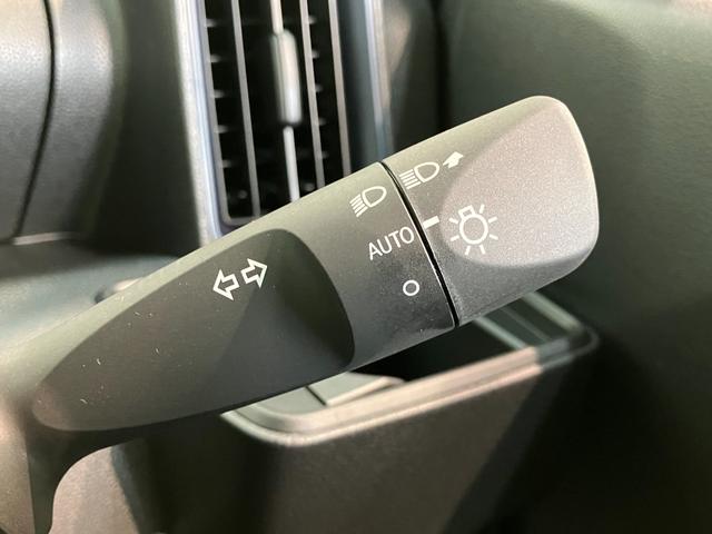 タントＸ　９型ディスプレイオーディオ　バックカメラ　届出済未使用車衝突被害軽減ブレーキ　コーナーセンサー　９型ディスプレイオーディオ　フルセグ　Ｂｌｕｅｔｏｏｔｈ　バックカメラ　前席シートヒーター　左側電動スライド　ＬＥＤ　オートライト　スマートキー　エコアイドル（滋賀県）の中古車