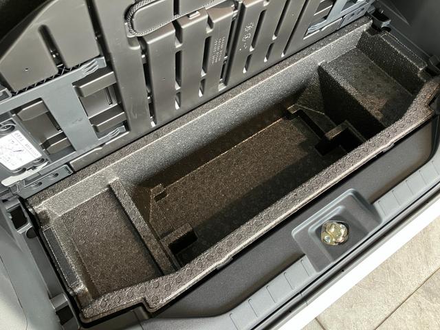 タントＸ　９型ディスプレイオーディオ　バックカメラ　届出済未使用車衝突被害軽減ブレーキ　コーナーセンサー　９型ディスプレイオーディオ　フルセグ　Ｂｌｕｅｔｏｏｔｈ　バックカメラ　前席シートヒーター　左側電動スライド　ＬＥＤ　オートライト　スマートキー　エコアイドル（滋賀県）の中古車