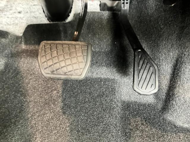 タントＸ　９型ディスプレイオーディオ　バックカメラ　届出済未使用車衝突被害軽減ブレーキ　コーナーセンサー　９型ディスプレイオーディオ　フルセグ　Ｂｌｕｅｔｏｏｔｈ　バックカメラ　前席シートヒーター　左側電動スライド　ＬＥＤ　オートライト　スマートキー　エコアイドル（滋賀県）の中古車
