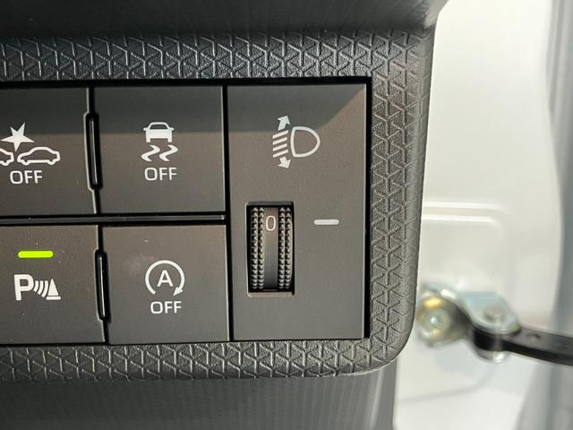 タントＸ　前席シートヒーター　左側電動スライドドア　電動パーキング衝突被害軽減ブレーキ　コーナーセンサー　バックカメラ（ナビ装着時用）　左側電動スライドドア　前席シートヒーター　電動パーキングブレーキ　ＬＥＤ　オートライト　オートエアコン　スマートキー　エコアイドル（滋賀県）の中古車