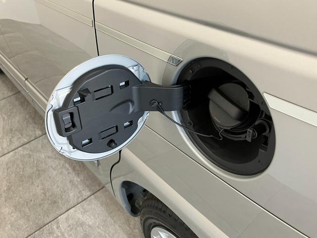 ムーヴキャンバスセオリーＧ　両側電動スライドドア　ＬＥＤ　届出済未使用車衝突被害軽減ブレーキ　コーナーセンサー　バックカメラ（ナビ装着時用）　両側電動スライドドア　前席シートヒーター　電動パーキングブレーキ　ＬＥＤ　オートライト　オートエアコン　スマートキー　エコアイドル（滋賀県）の中古車