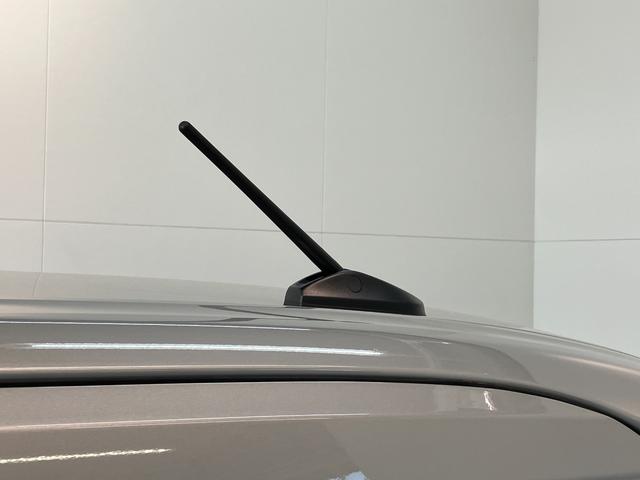 ムーヴキャンバスセオリーＧ　両側電動スライドドア　ＬＥＤ　届出済未使用車衝突被害軽減ブレーキ　コーナーセンサー　バックカメラ（ナビ装着時用）　両側電動スライドドア　前席シートヒーター　電動パーキングブレーキ　ＬＥＤ　オートライト　オートエアコン　スマートキー　エコアイドル（滋賀県）の中古車