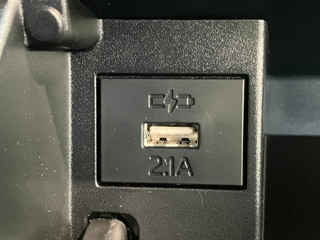 タントカスタムＲＳ　ターボ　両側電動スライドドア　スマートキー衝突被害軽減ブレーキ　コーナーセンサー　ターボ　バックカメラ（ナビ装着時用）　両側電動スライドドア　前席シートヒーター　電動パーキングブレーキ　ＬＥＤ　オートライト　オートエアコン　エコアイドル（滋賀県）の中古車