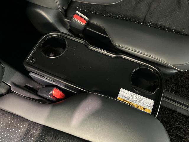 ヴォクシーＺＳ　煌III　フルセグナビ　バックカメラ　車検整備付衝突回避軽減ブレーキ　デュアルエアコン　フルセグナビ　バックカメラ　Ｂｌｕｅｔｏｏｔｈ　ＴＶコントロール　前後ドラレコ　ＬＥＤ　両側電動スライドドア　スマートキー　クルーズコントロール　ＥＴＣ車載器（滋賀県）の中古車
