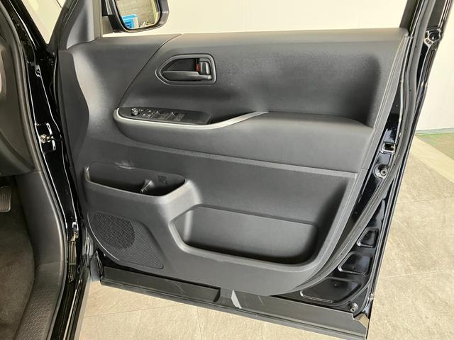 ノアＳ−Ｇ　フルセグナビ　バックカメラ　クルコン　車検整備付衝突被害軽減ブレーキ　　コーナーセンサー　フルセグナビ　Ｂｌｕｅｔｏｏｔｈ　ＤＶＤ　バックカメラ　ＥＴＣ２．０　レーダークルーズコントロール　左側電動スライドドア　ＬＥＤ　オートライト　スマートキー（滋賀県）の中古車