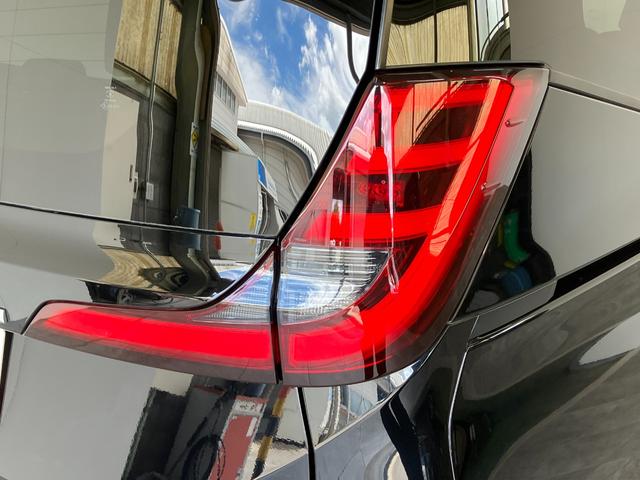 ノアＳ−Ｇ　フルセグナビ　バックカメラ　クルコン　車検整備付衝突被害軽減ブレーキ　　コーナーセンサー　フルセグナビ　Ｂｌｕｅｔｏｏｔｈ　ＤＶＤ　バックカメラ　ＥＴＣ２．０　レーダークルーズコントロール　左側電動スライドドア　ＬＥＤ　オートライト　スマートキー（滋賀県）の中古車