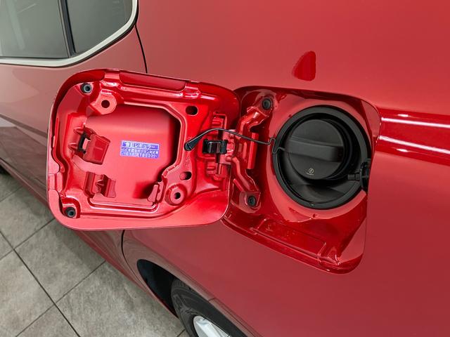 アルティスハイブリッドＧ　４ＷＤ　純正ナビ　レーダークルコン　Ｐカメラ追突被害軽減ブレーキ　ＬＥＤ　スマートキー　レーダークルコン　前席シートヒーター　フルセグナビ　ＤＶＤ　Ｂｌｕｅｔｏｏｔｈ　パノラマカメラ　ドラレコ（滋賀県）の中古車