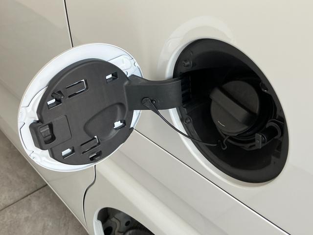 タントＸ　前席シートヒーター　左側電動スライドドア　車検整備付衝突被害軽減ブレーキ　コーナーセンサー　バックカメラ（ナビ装着時用）　左側電動スライドドア　前席シートヒーター　ＣＤステレオ　Ｂｌｕｅｔｏｏｔｈ　ＬＥＤ　オートライト　スマートキー　エコアイドル（滋賀県）の中古車