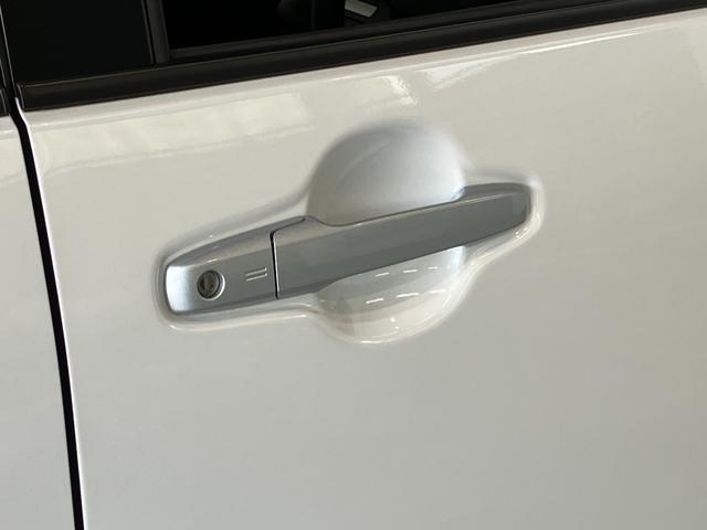 タントＸ　前席シートヒーター　左側電動スライドドア　車検整備付衝突被害軽減ブレーキ　コーナーセンサー　バックカメラ（ナビ装着時用）　左側電動スライドドア　前席シートヒーター　ＣＤステレオ　Ｂｌｕｅｔｏｏｔｈ　ＬＥＤ　オートライト　スマートキー　エコアイドル（滋賀県）の中古車