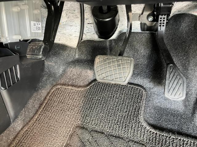 タントＸ　前席シートヒーター　左側電動スライドドア　車検整備付衝突被害軽減ブレーキ　コーナーセンサー　バックカメラ（ナビ装着時用）　左側電動スライドドア　前席シートヒーター　ＣＤステレオ　Ｂｌｕｅｔｏｏｔｈ　ＬＥＤ　オートライト　スマートキー　エコアイドル（滋賀県）の中古車