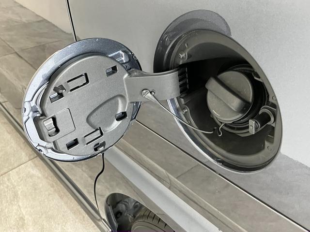 タントカスタムＸ　フルセグナビ　バックカメラ　前席シートヒーター衝突被害軽減ブレーキ　コーナーセンサー　フルセグナビ　Ｂｌｕｅｔｏｏｔｈ　ＤＶＤ再生　バックカメラ　前席シートヒーター　両側電動スライドドア　ＬＥＤ　オートライト　スマートキー　エコアイドル（滋賀県）の中古車