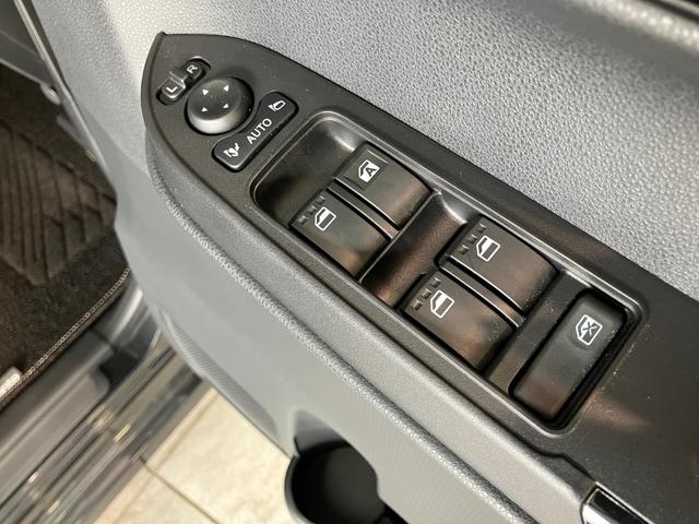 タントカスタムＸ　フルセグナビ　バックカメラ　前席シートヒーター衝突被害軽減ブレーキ　コーナーセンサー　フルセグナビ　Ｂｌｕｅｔｏｏｔｈ　ＤＶＤ再生　バックカメラ　前席シートヒーター　両側電動スライドドア　ＬＥＤ　オートライト　スマートキー　エコアイドル（滋賀県）の中古車