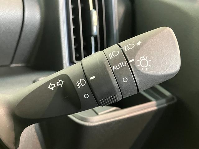 タントカスタムＸ　フルセグナビ　バックカメラ　前席シートヒーター衝突被害軽減ブレーキ　コーナーセンサー　フルセグナビ　Ｂｌｕｅｔｏｏｔｈ　ＤＶＤ再生　バックカメラ　前席シートヒーター　両側電動スライドドア　ＬＥＤ　オートライト　スマートキー　エコアイドル（滋賀県）の中古車
