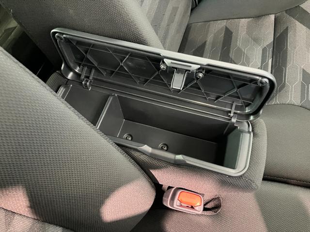 タントファンクロス　９インチディスプレイオーディオ　バックカメラ衝突被害軽減ブレーキ　コーナーセンサー　９型ディスプレイオーディオ　フルセグ　Ｂｌｕｅｔｏｏｔｈ　バックカメラ　両側電動スライドＤ　前席シートヒーター　ＬＥＤ　オートライト　スマートキー　エコアイドル（滋賀県）の中古車