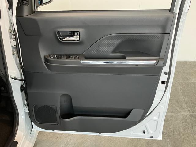 タントカスタムＲＳ　ターボ　９インチディスプレイオーディオ　ＬＥＤ衝突被害軽減ブレーキ　コーナーセンサー　ターボ　９インチディスプレイオーディオ　フルセグ　Ｂｌｕｅｔｏｏｔｈ　バックカメラ　両側電動スライドドア　前席シートヒーター　ＬＥＤ　スマートキー　エコアイドル（滋賀県）の中古車